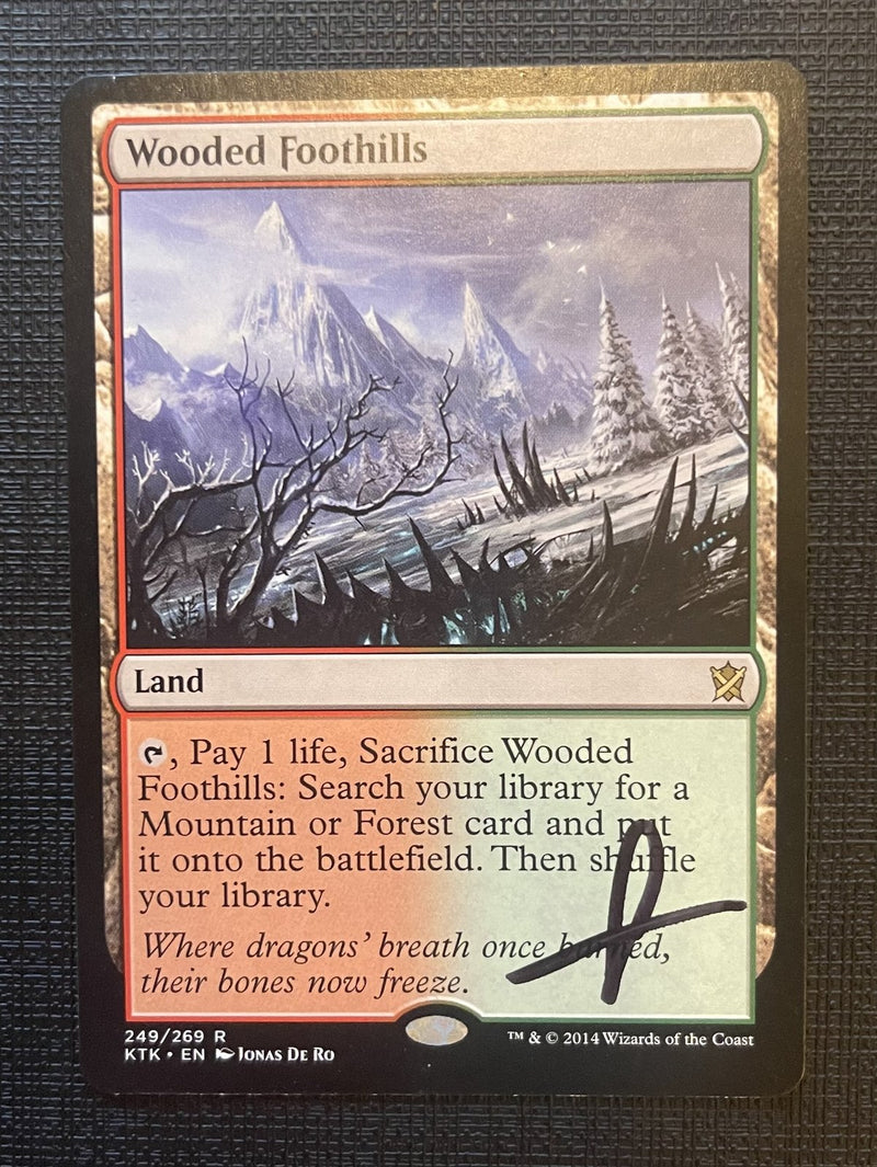 Wooded Foothills [Khans of Tarkir] **Artist Signed**